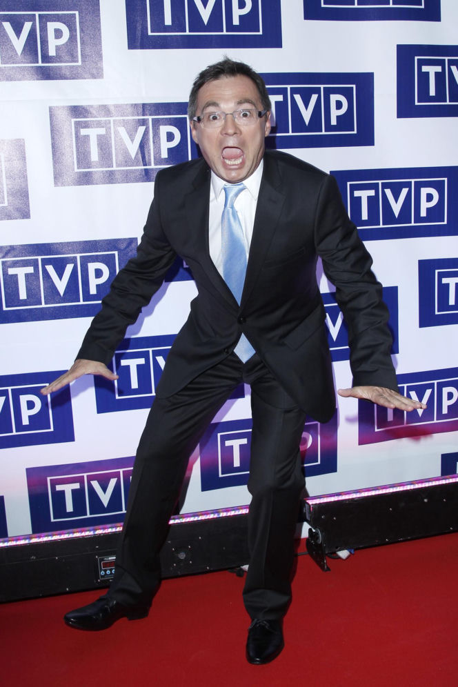 Prezenter TVP zostaje mistrzem pogrzebów! Zaskakująca decyzja gwiazdy
