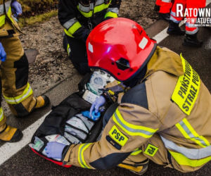 Wypadek na DK 16. W miejscowości Buniaki zderzyły się dwa samochody osobowe