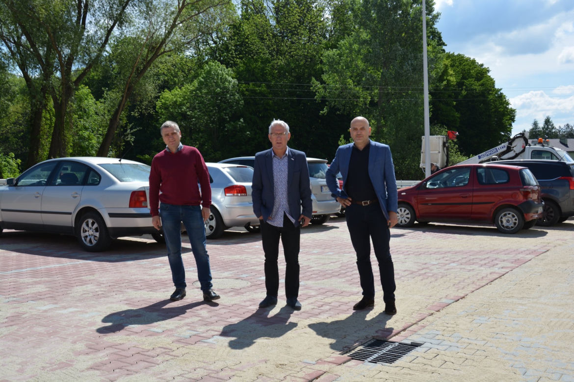 Parking typu Park&Ride w Radłowie prawie gotowy