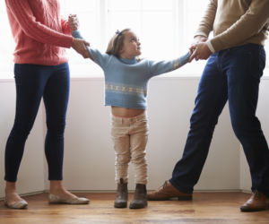 Cicha wojna rodziców. Tak alienacja rodzicielska wpływa na emocje dziecka