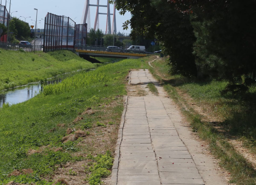 Nieudany remont chodnika