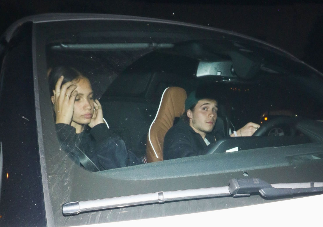 Brooklyn Beckham i Hana Cross