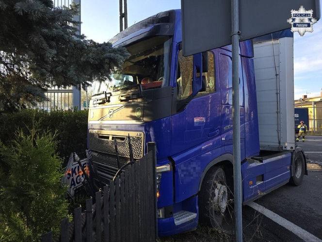 Dramatyczne sceny na DK1 w Pszczynie! 26-letni kierowca w szpitalu po zderzeniu z tirem