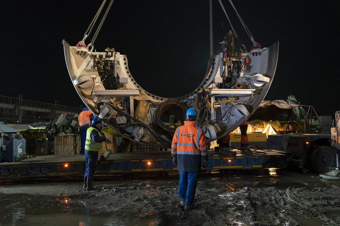 Tarcze TBM przyjechały na Bródno