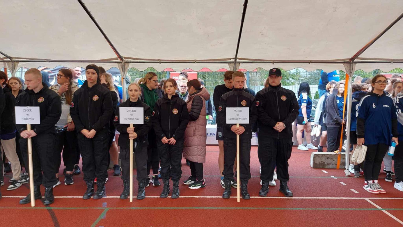 Mistrzostwa w przeciąganiu liny są bardzo widowiskowe i budzą wiele emocji w uczestnikach