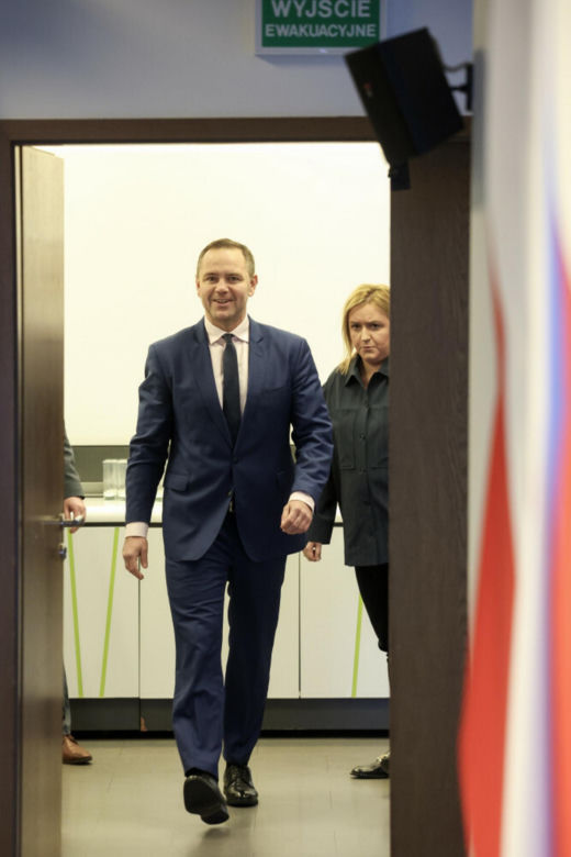 Styl Rafała Trzaskowskiego i Karola Nawrockiego