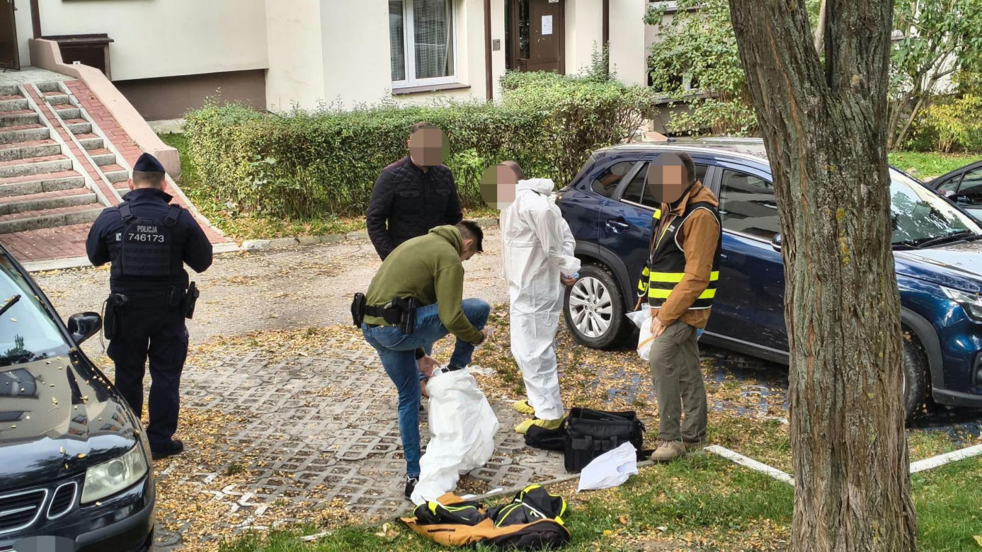 Kielce. Cztery ciała w jednym bloku. Prokuratura bada hipotezę samobójstwa rozszerzonego