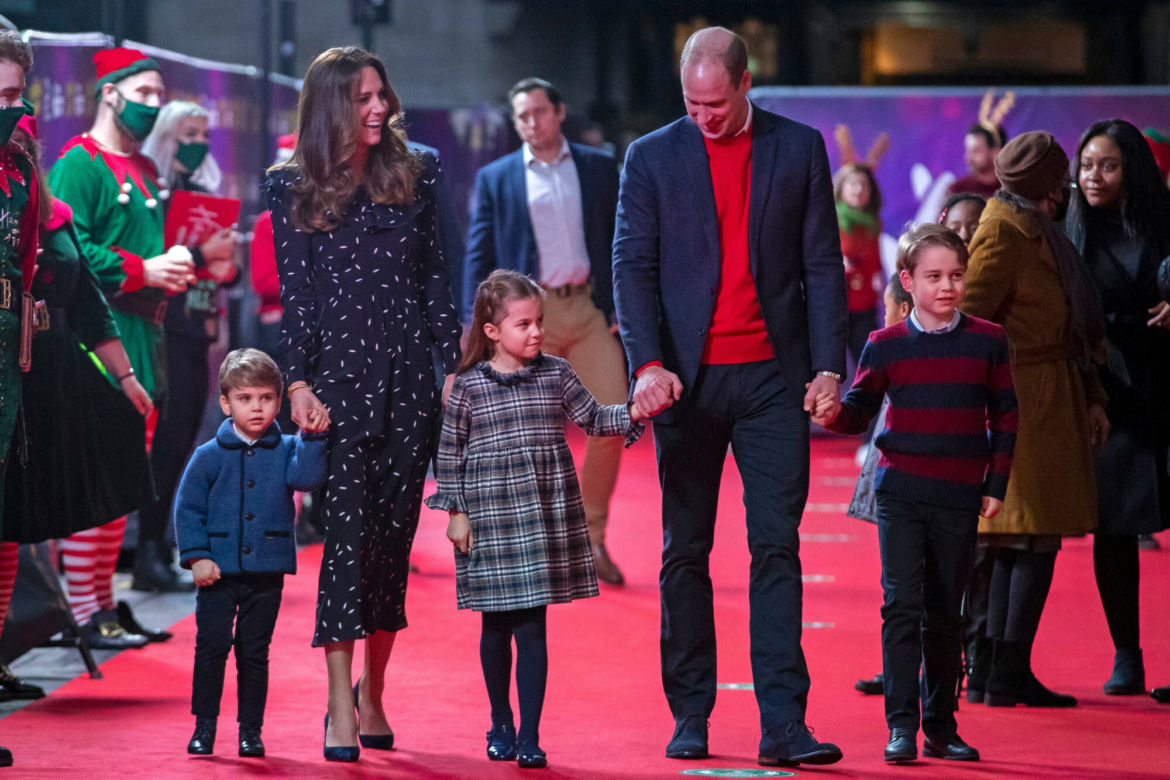 Kate Middleton i książę William z dziećmi