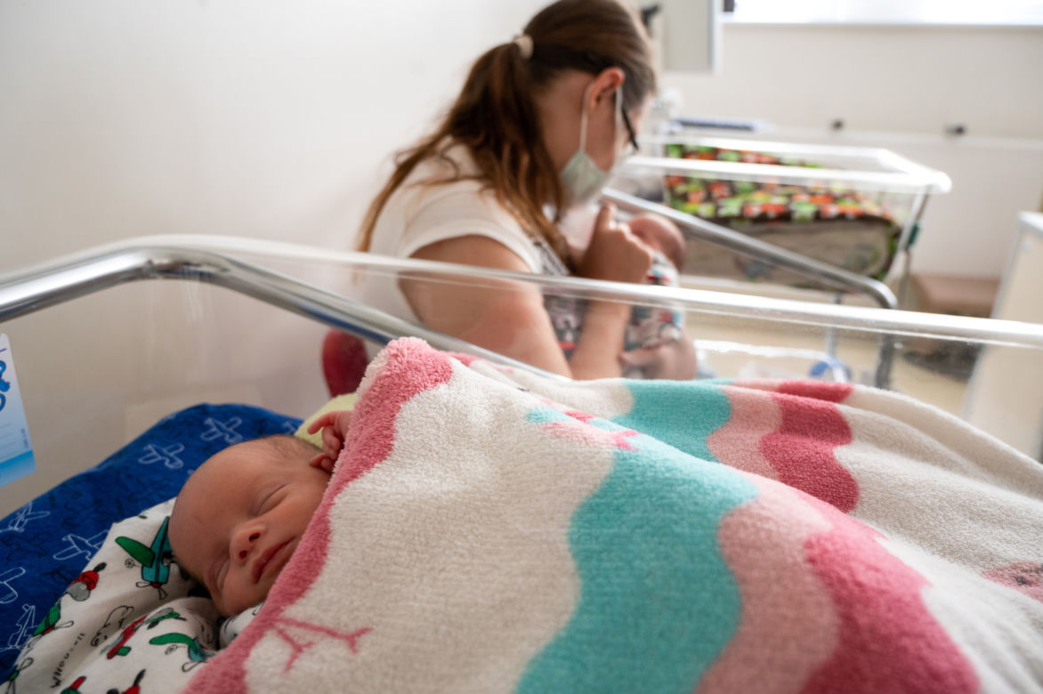 Lekarze z Centrum Zdrowia Matki Polki uratowali ukraińskie bliźnięta