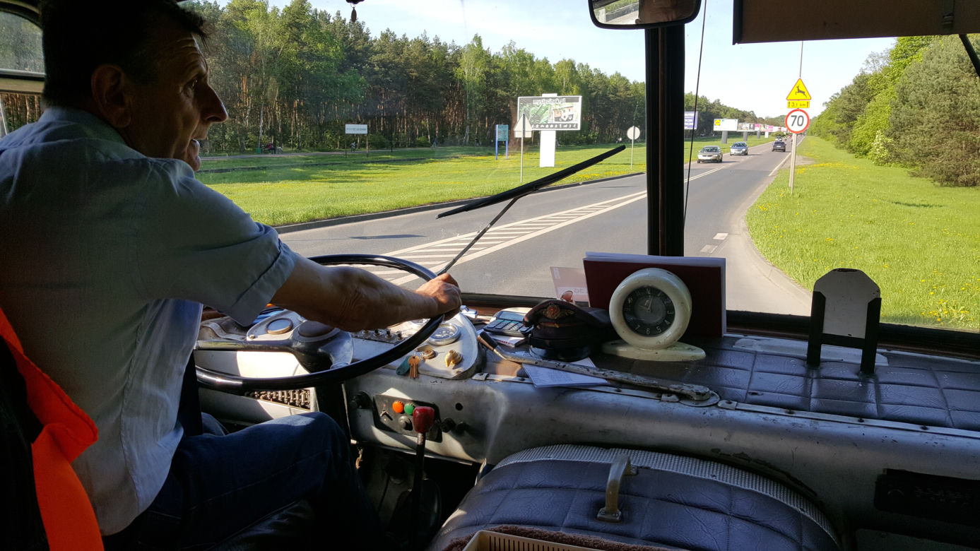 Zabytkowym autobusem przez Bydgoszcz [ZDJĘCIA]