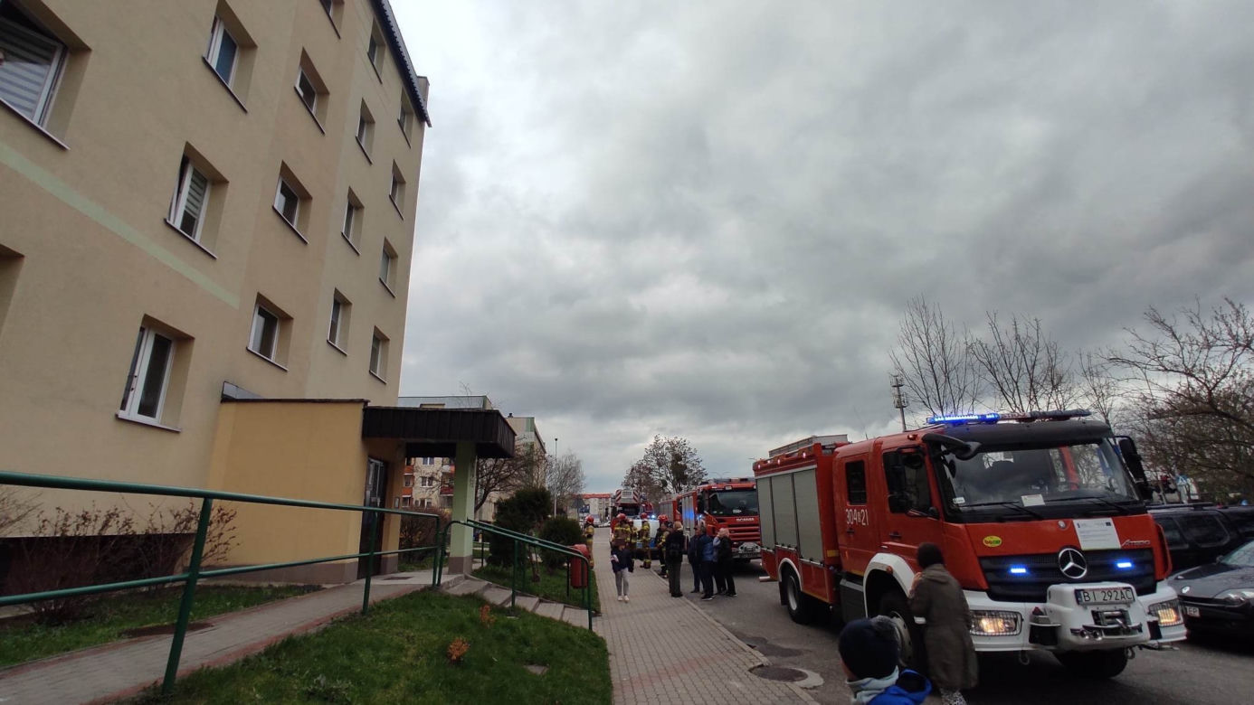 Straż pożarna na Zielonych Wzgórzach. Przypalony garnek zaalarmował służby