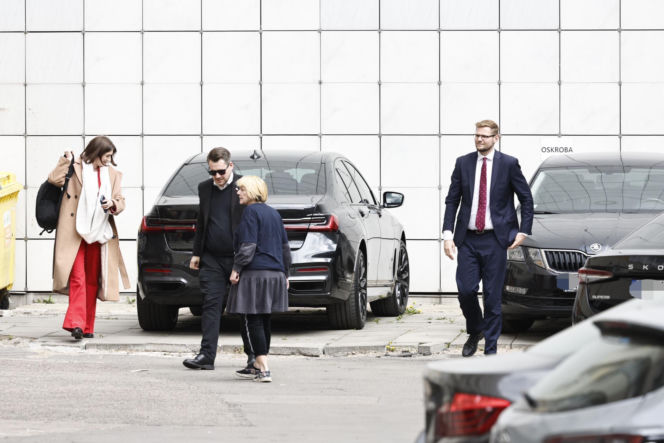 Kaczyński prosi o pieniądze