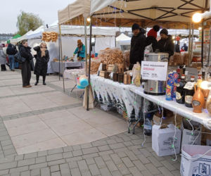 Świąteczny jarmark trwa w Siedlcach