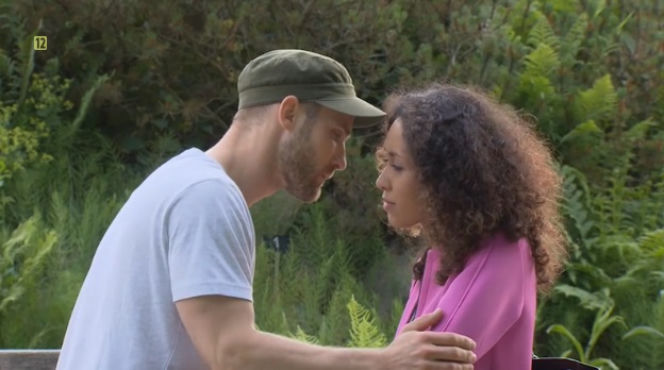 Barwy szczęścia. Adam (Bartosz Porczyk), Sara (Dominika Kimaty)