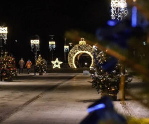 Świąteczne iluminacje Busko Zdrój