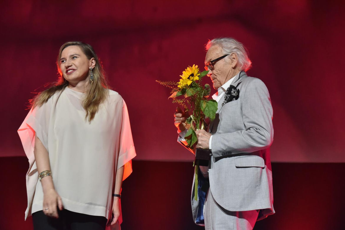 22. MFF Tofifest w Toruniu. Martyna Wojciechowska, Zbigniew Zamachowski, Jerzy Skolimowski i inne gwiazdy na gali zamknięcia
