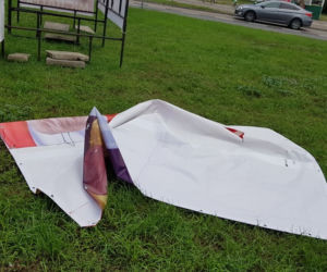 Nocny akt wandalizmu! Zniszczone banery posłanki PiS z Torunia