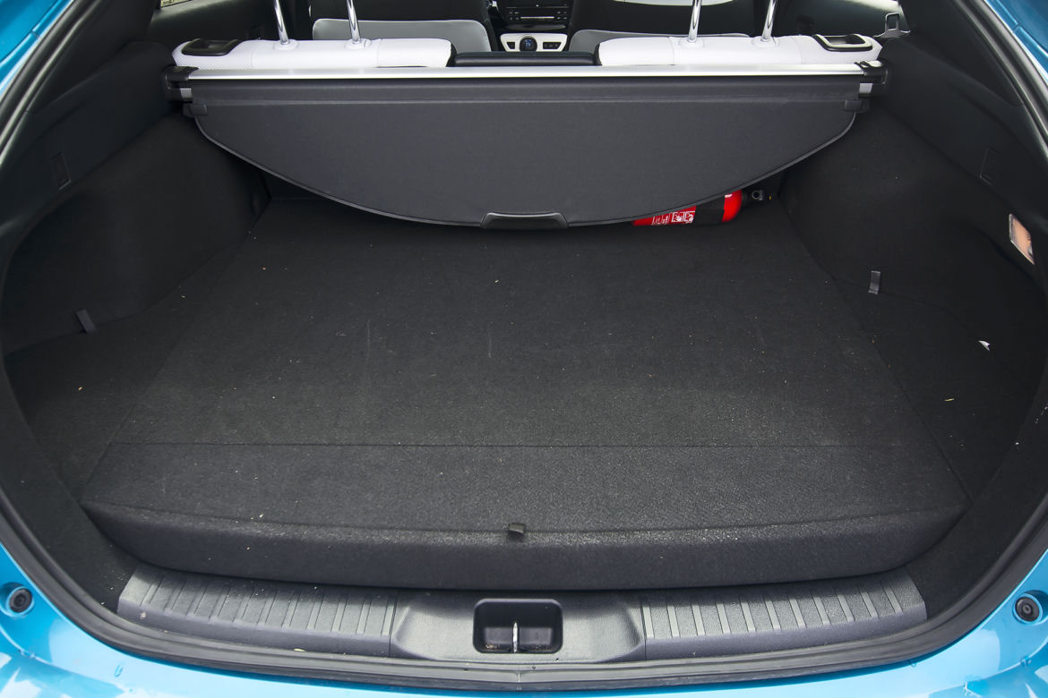 Toyota Prius Plug-in Hybrid Prestige