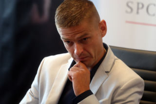 Tomasz Komenda okropnie WYKORZYSTYWANY w pracy. Nie mógł nawet skorzystać z toalety!