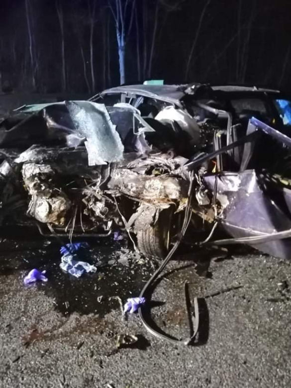 Wola Łącka. 19- i 20-latek nie żyją, dwie osoby ciężko ranne! Szokujący wypadek na DK 60 [ZDJĘCIA]