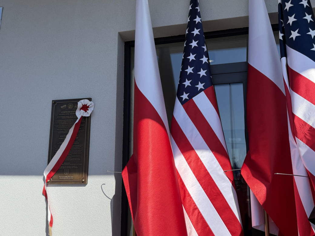 Michael Ollis patronem Centrum Kultury w Olesznie. To on ocalił życie Polaka w Afganistanie