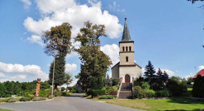 Kościół pw. św. Jakuba Większego w Dłużynie