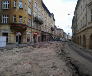 Kraków: Zobacz jak postępują prace przy przebudowie ulicy Krakowskiej