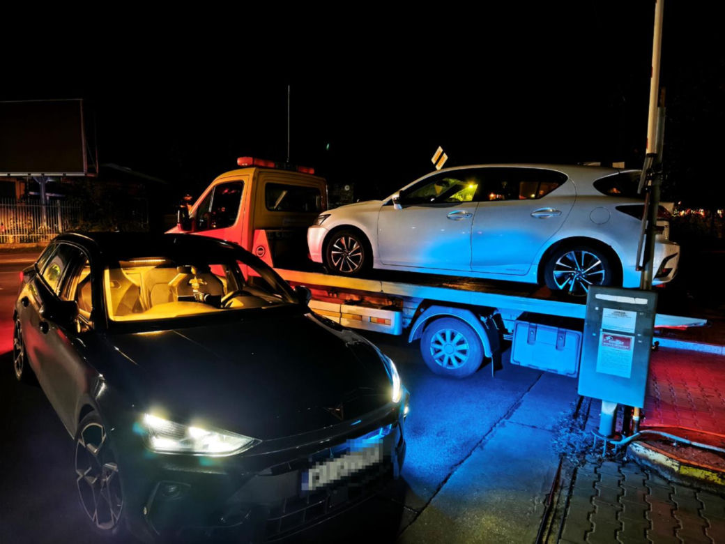 Pijany obywatel Chin nie umiał przejechać ronda