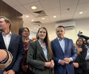 Łukasz Gibała po I turze w Krakowie. Wbił szpilę „warszawskim politykom”