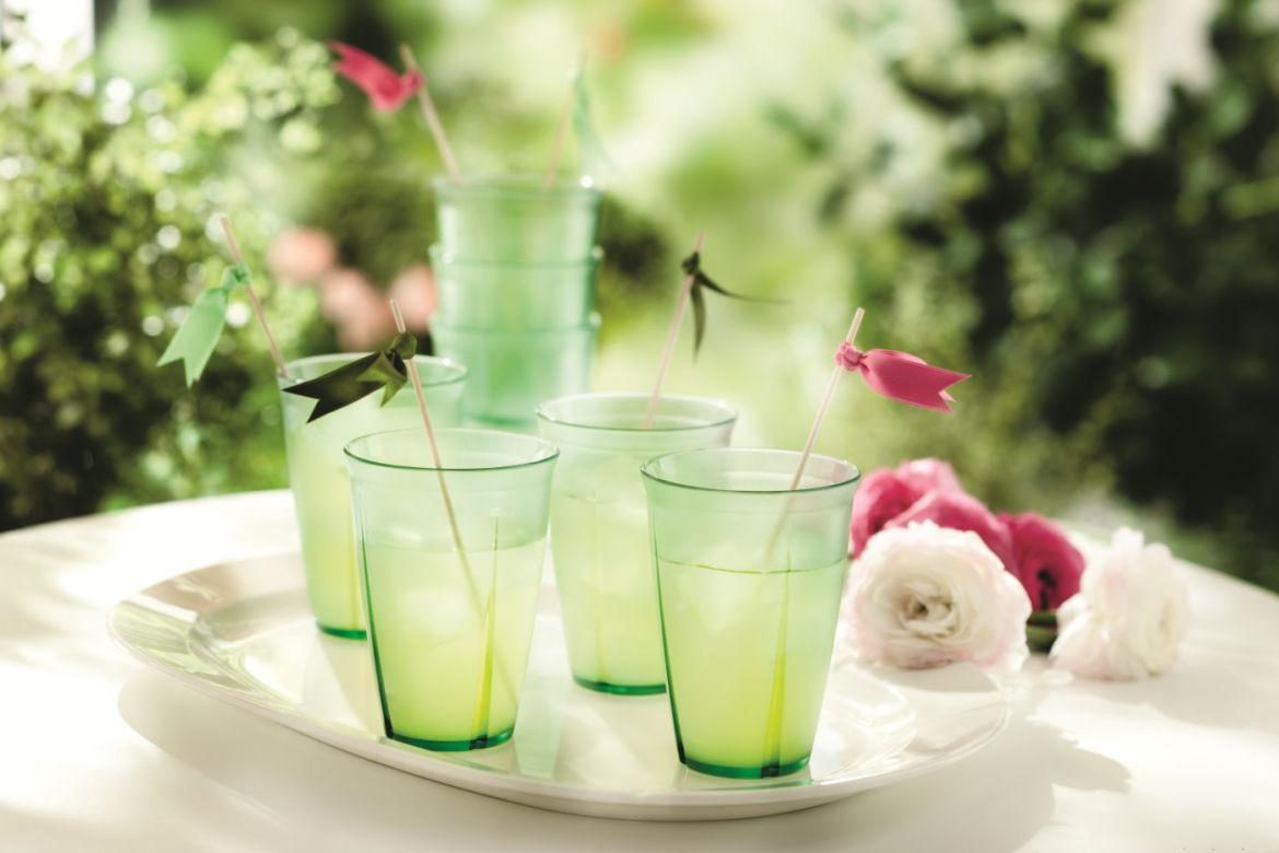 Aranżacja stołu na garden party