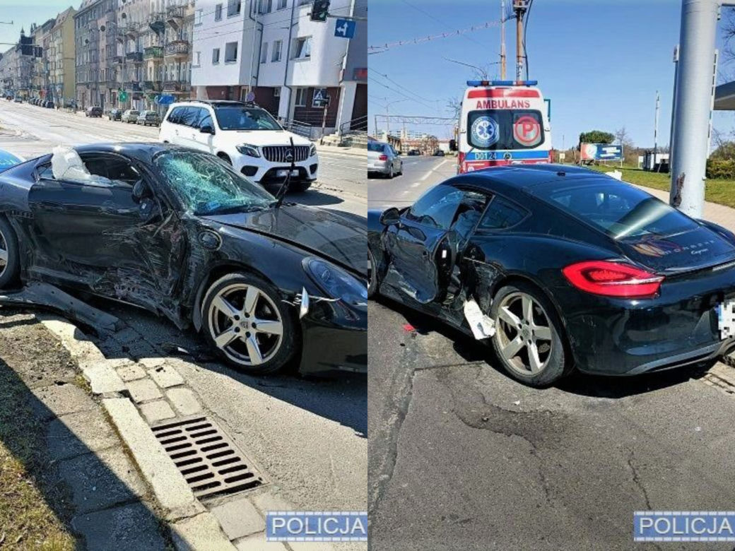 Porsche rozbiło się na latarni na ul. Trzebnickiej. Groźny wypadek we Wrocławiu 