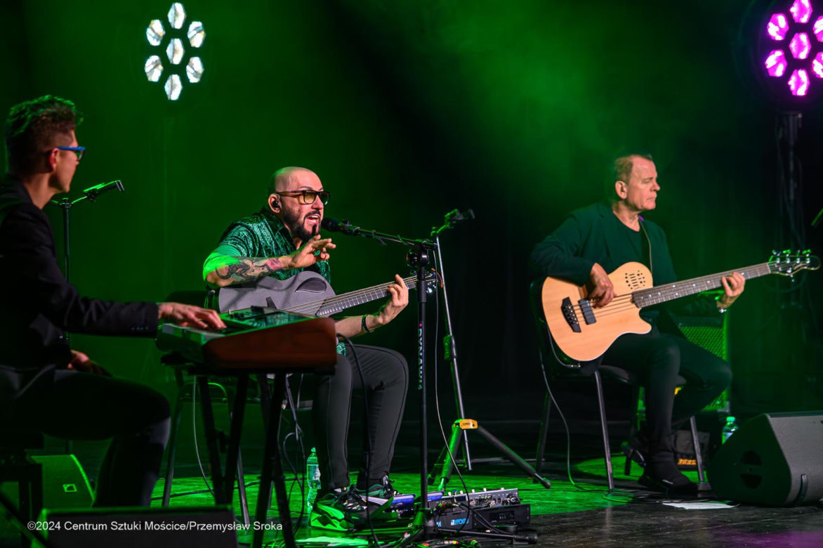 Wyjątkowy koncert Kombii w Tarnowie. Tak bawiła się publiczność! 