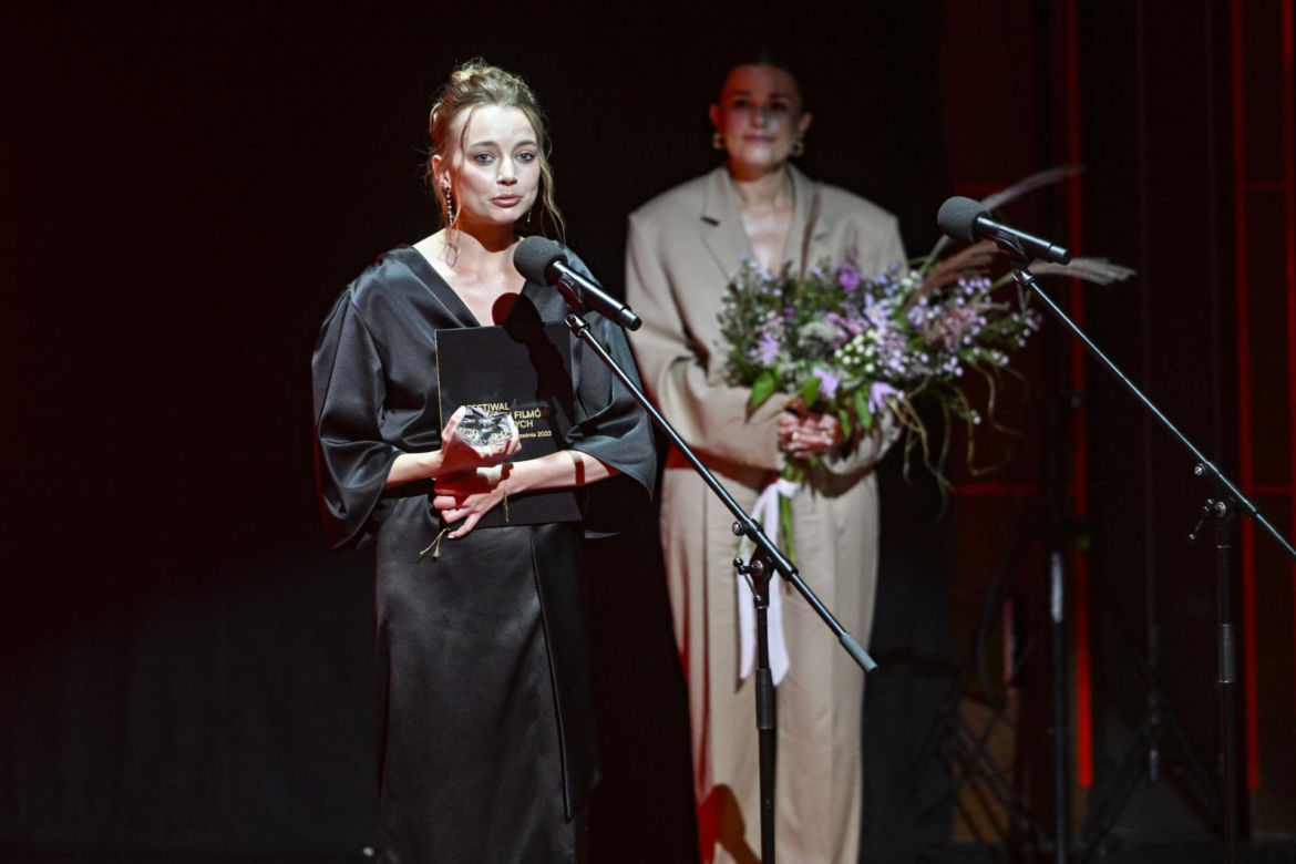 Kamila Urzędowska podbija polskie kino! Jak z małej wsi trafiła na czerwony dywan?