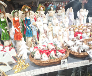 Jarmark Bożonarodzeniowy na Rynku Głównym w Krakowie 2025. Oferta wystawców