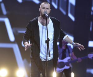 Grzegorz Hyży kiedyś i dziś. Od skromnego chłopaka z X Factora do ikony męskiego stylu