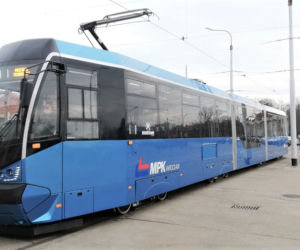 Nowy, niebieski tramwaj MPK Wrocław