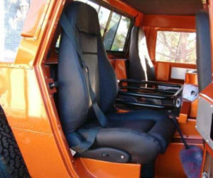stary ford f-150 zamieniony w hummer-a h1