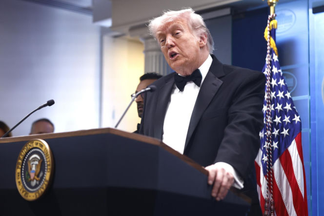 Strzały na kolacji z udziałem Donalda Trumpa