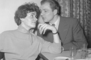 QUIZ PRL: Miłosne hity PRL-u. W Polsce Ludowej te melodie nucili zakochani