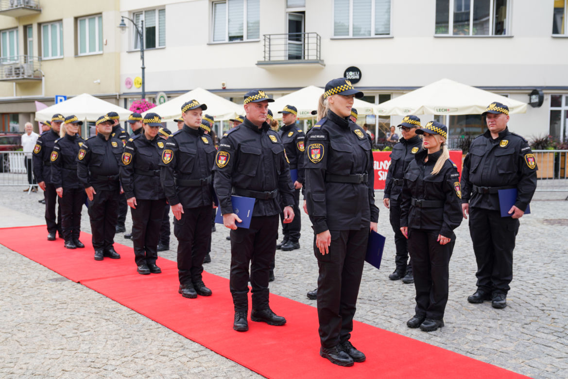 Białystok. Dzień Straży Miejskiej. Awanse funkcjonariuszy [30.08.22]