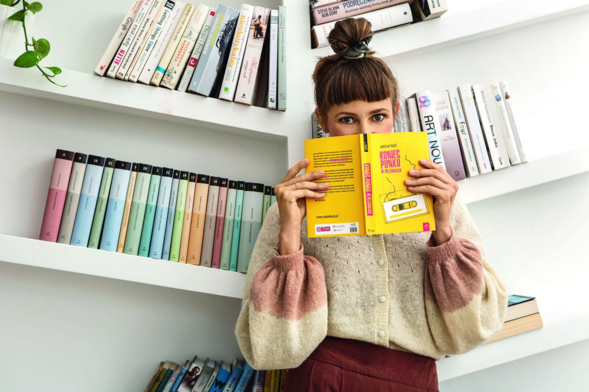 DIY: farbowanie dzianiny barwnikiem z awokado