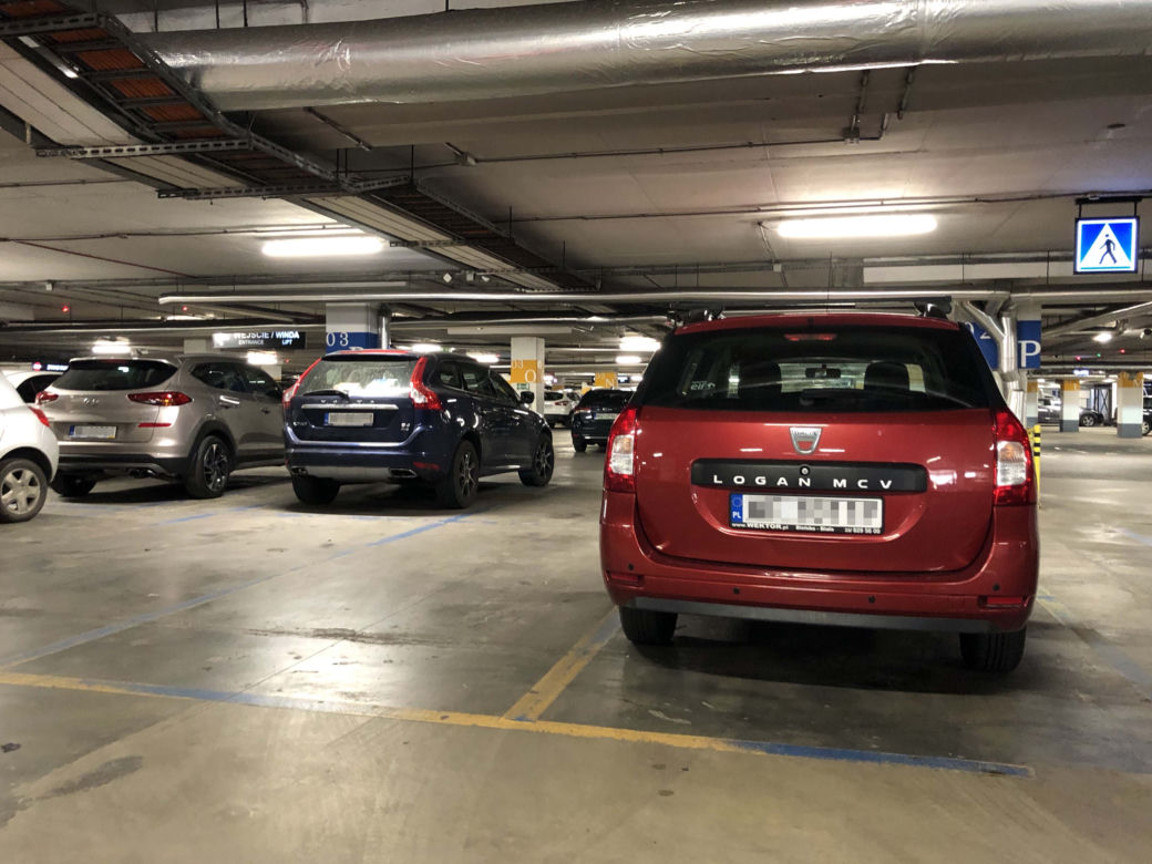 Otwarcie galerii handlowych - parkowanie