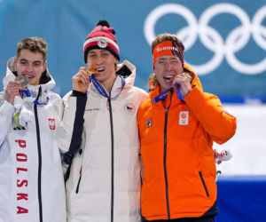 Semirunniy z dziewczyną