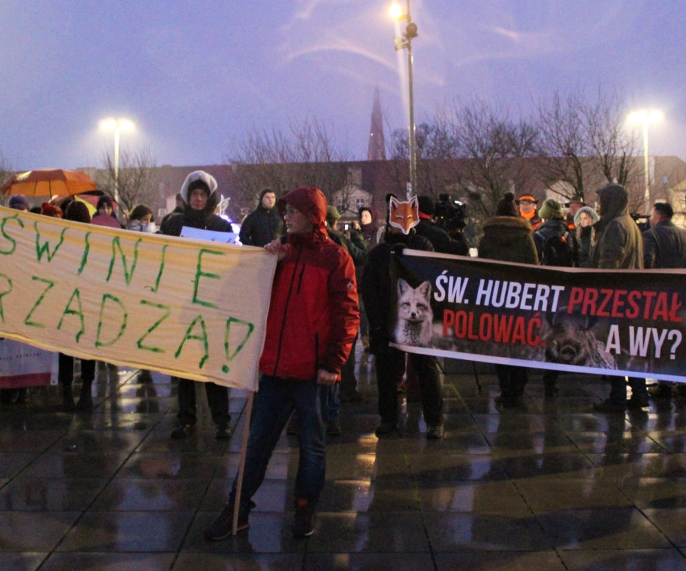 Szczecinianie protestowali przeciwko odstrzałowi dzików