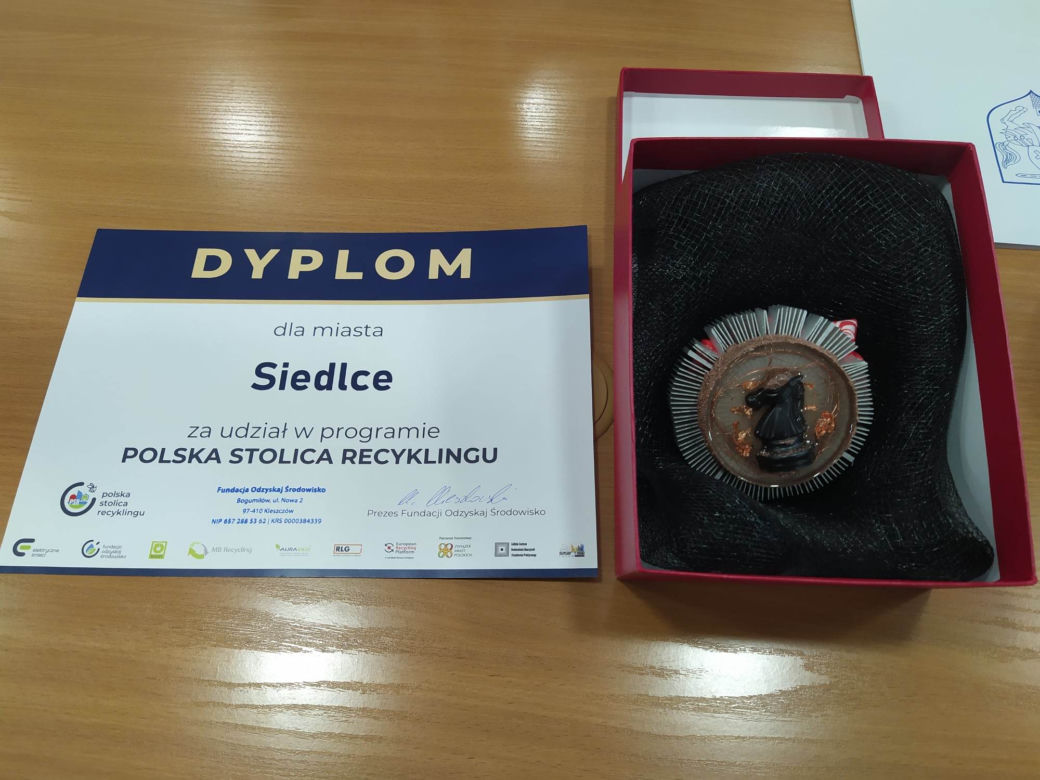 ZOBACZ ZDJĘCIA ze spotkania władz miasta Siedlce z przedstawicielami SP nr 10 w Siedlcach