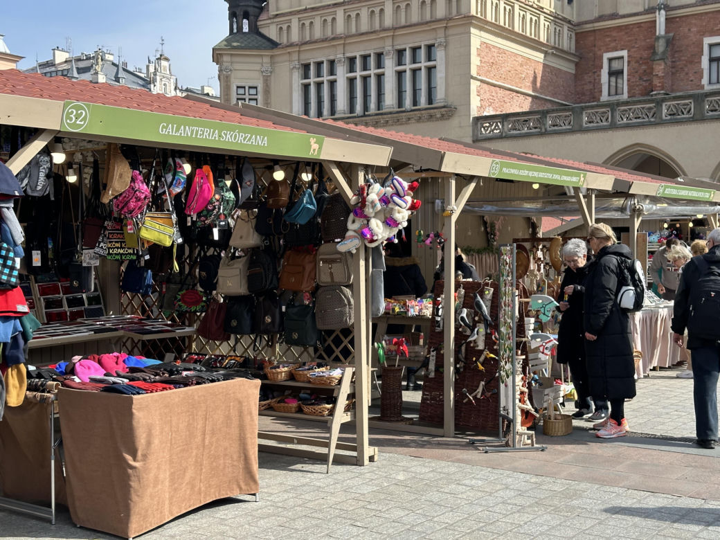 W Krakowie wystartował jarmark wielkanocny. Sprawdziliśmy tegoroczne ceny!