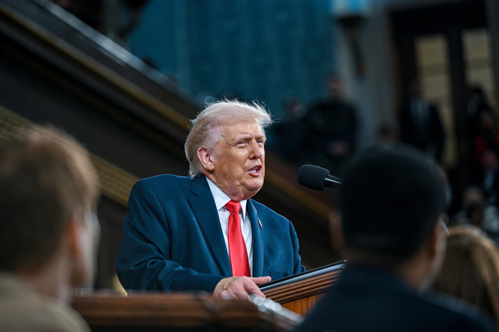 Wojna do całkowitego upadku reżimu. Czy Iran jest w stanie przetrwać ataki USA i Izraela?