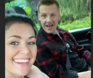 M jak miłość po wakacjach 2020. Kinga (Katarzyna Cichopek), Paweł (Rafał Mroczek) na planie