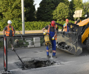 Na Wisłostradzie zapadła się jezdnia