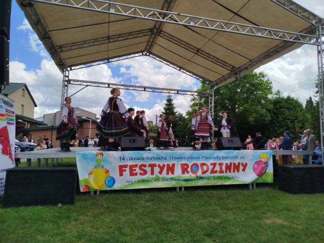 Festyn Rodzinny młodzieży z KSM w Siedlcach 2026 przyciągnął tłumy